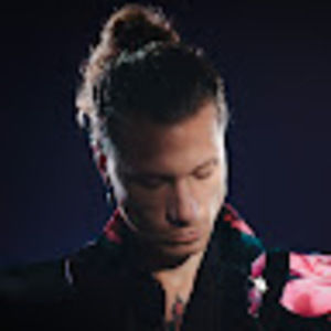 Meet your Posher, Robin